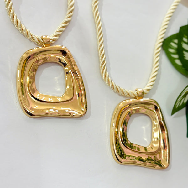 Collar Pendant grande