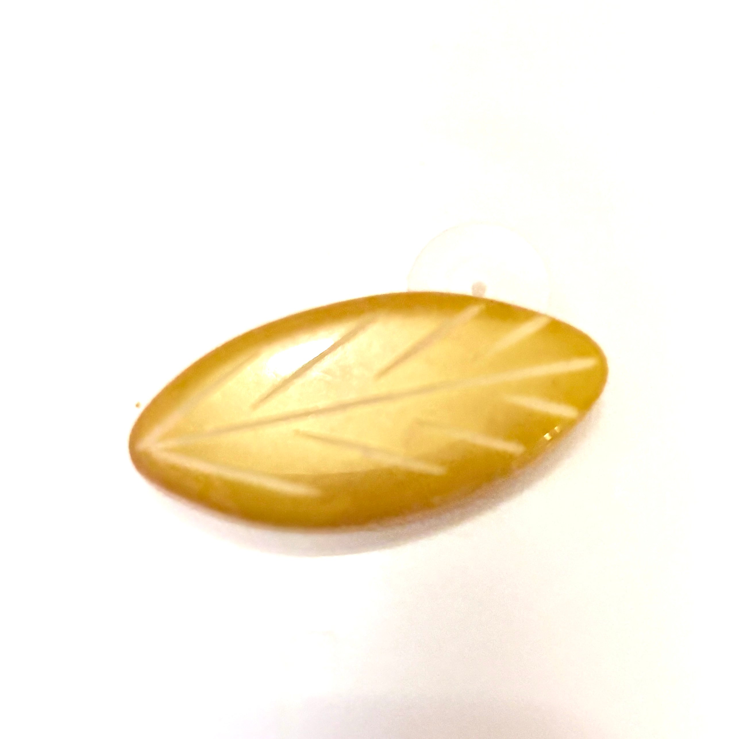 Hoja grande en resina