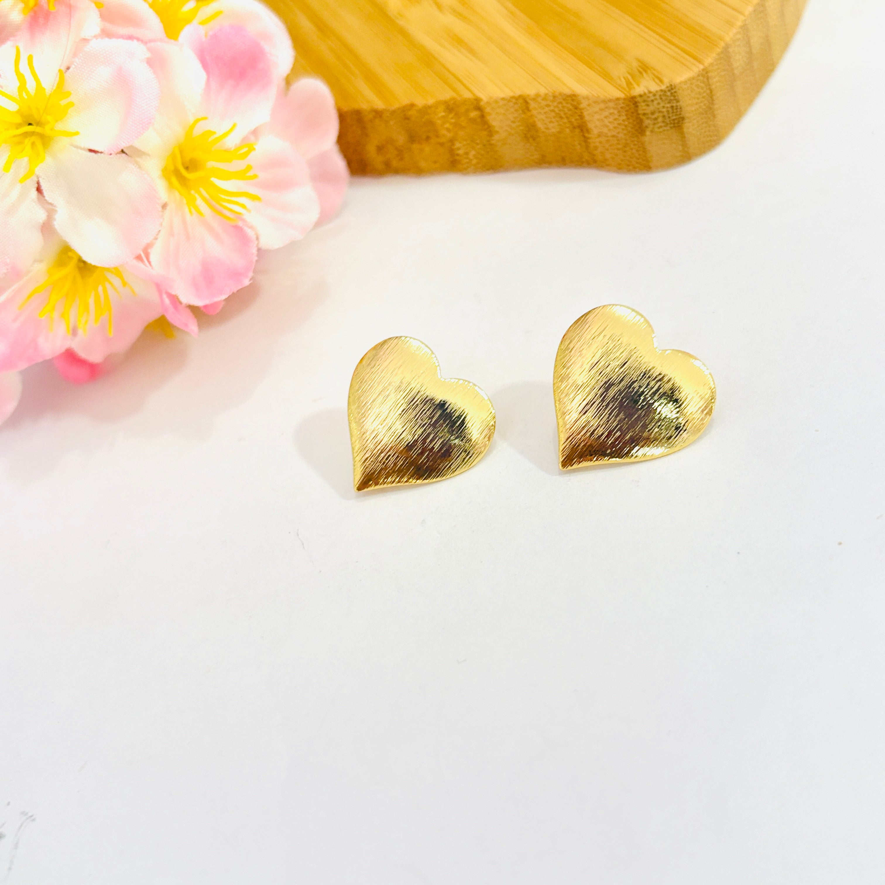 Pantallas stud corazones