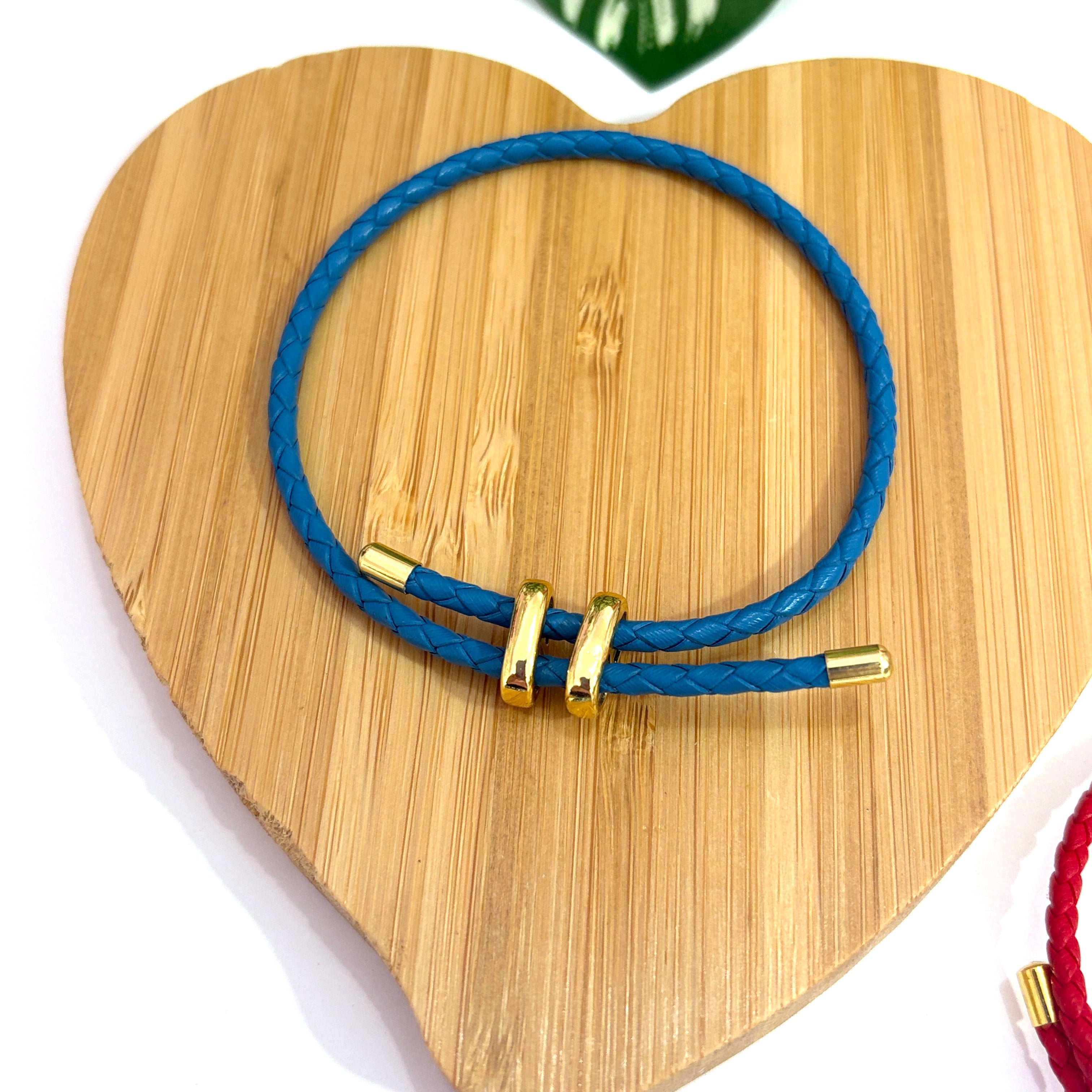 Pulsera en cuero ajustable