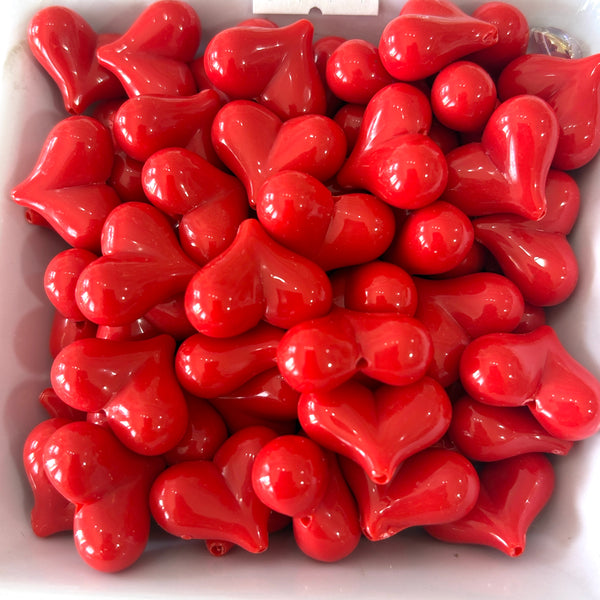 Corazones rojos acrílico