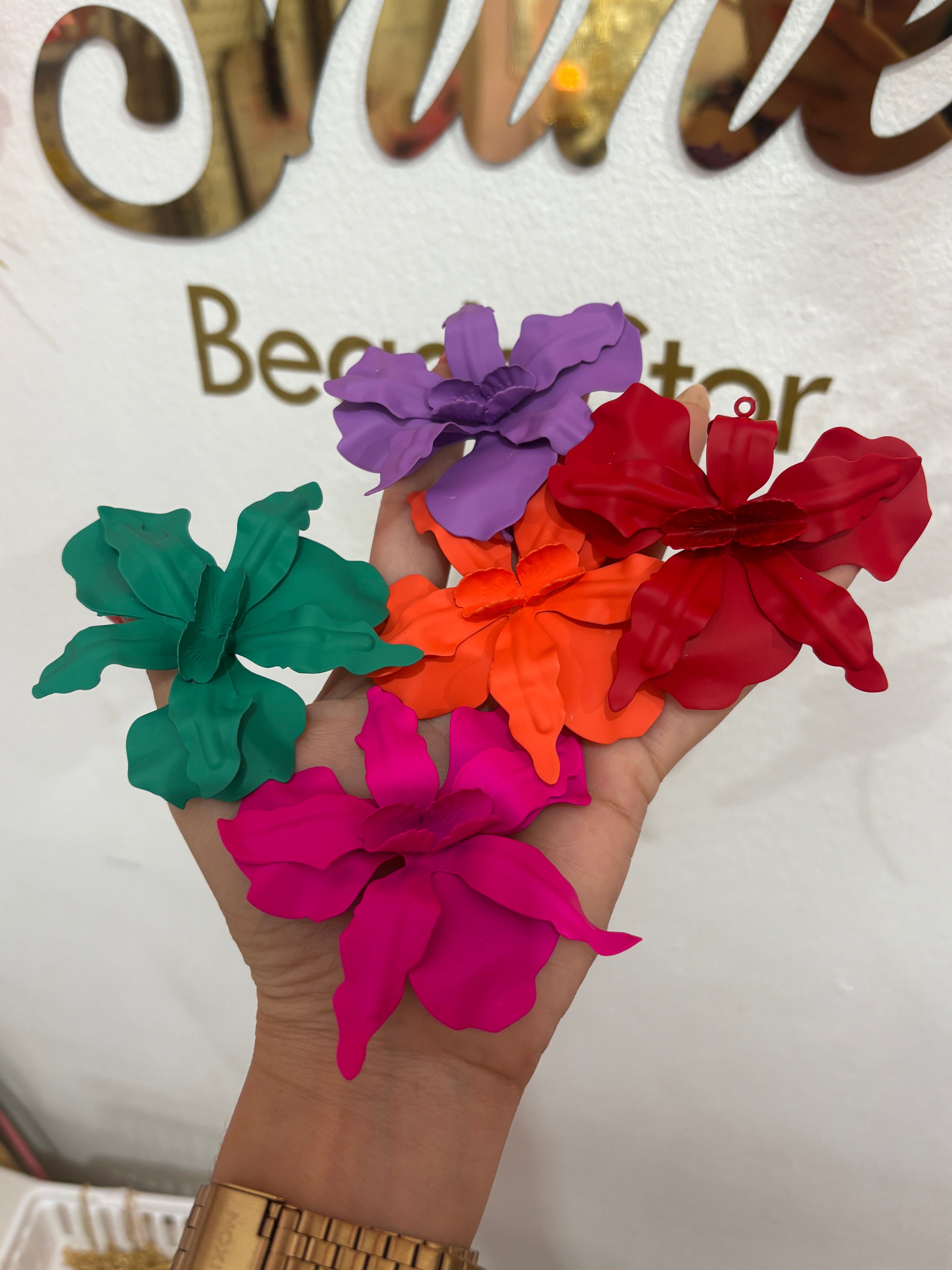 Flor esmaltada grande