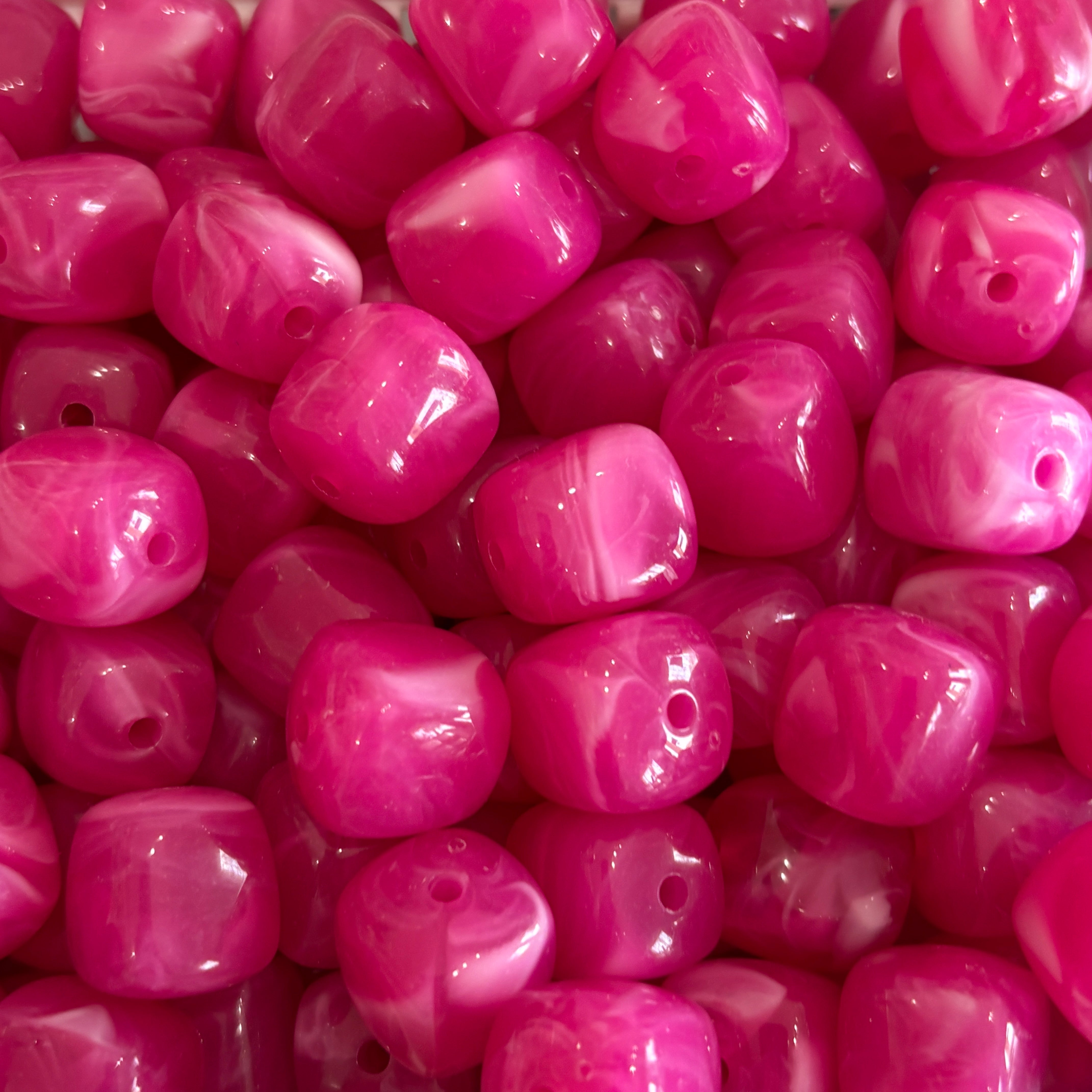 Bead acrilico cuadrado 20mm