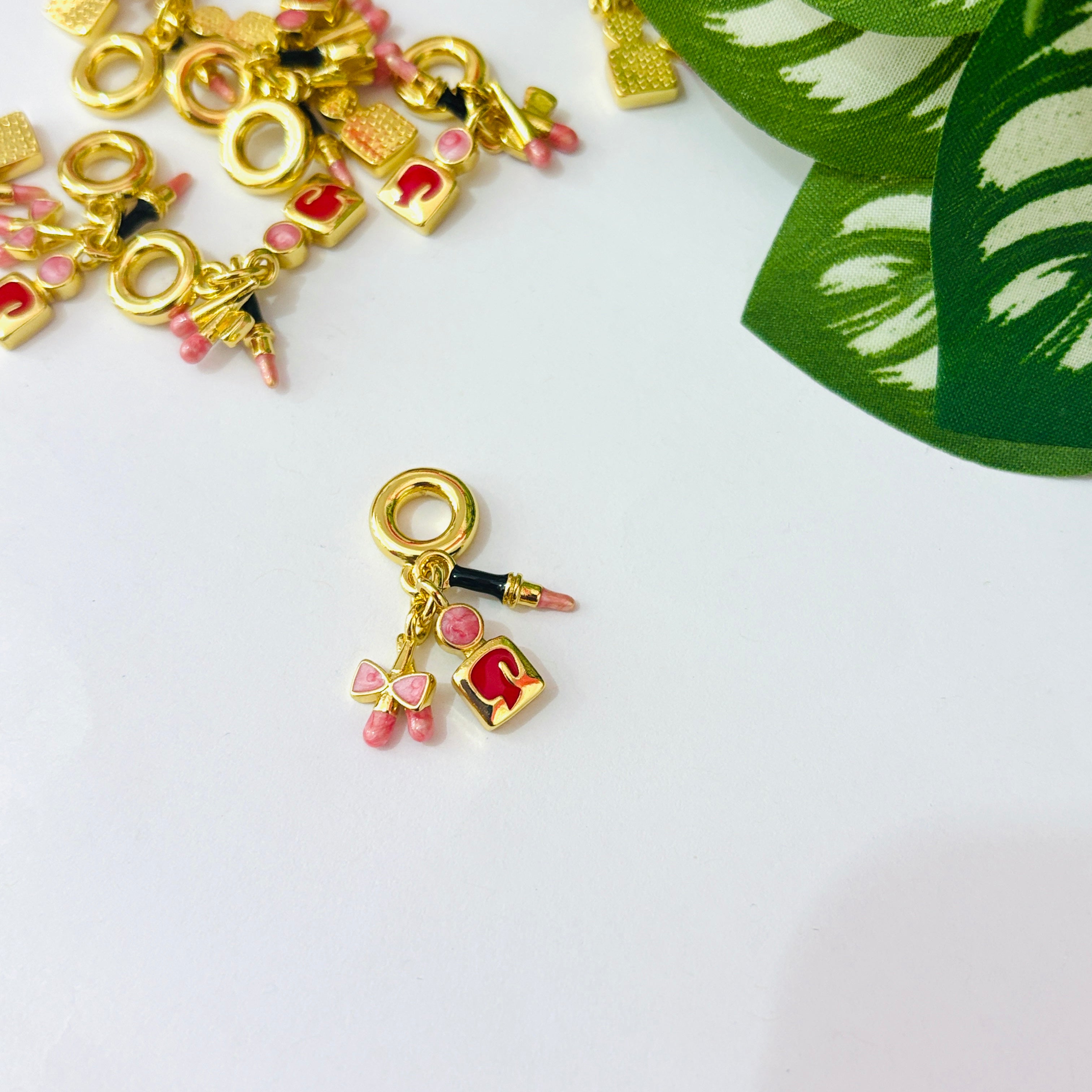 Charm europeo variados