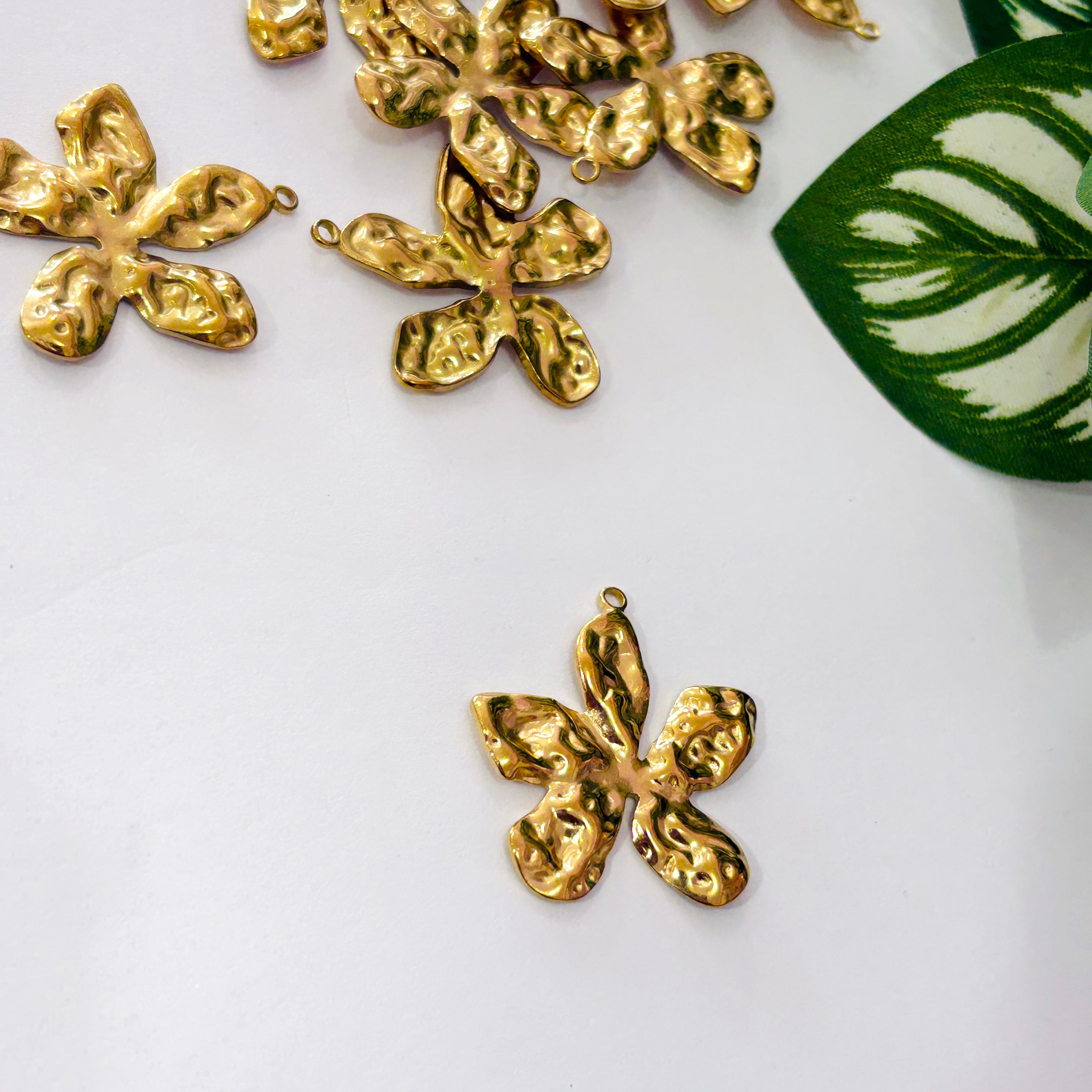 Flor Pendant