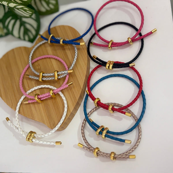 Pulsera en cuero ajustable