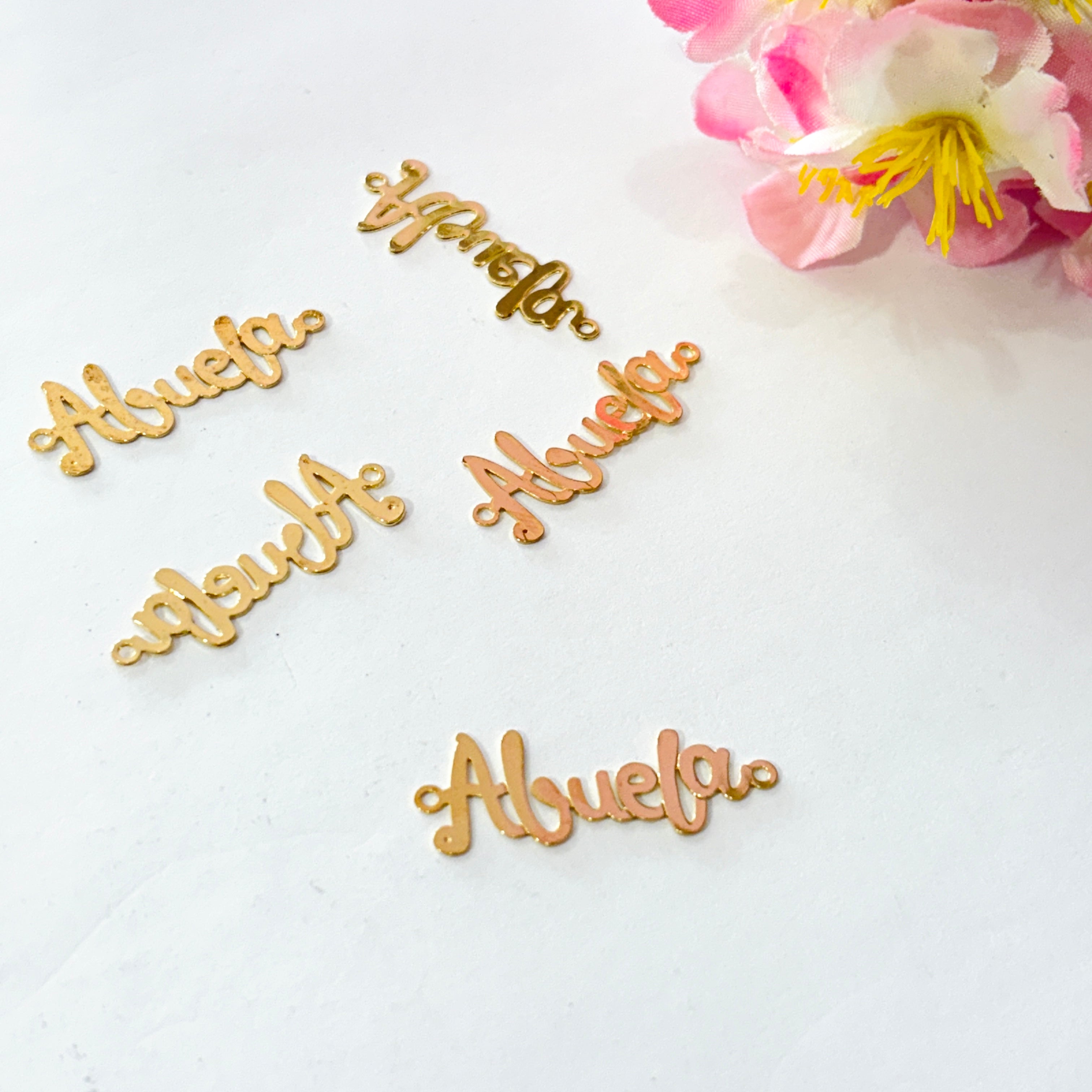 Abuela Pendant y Conector