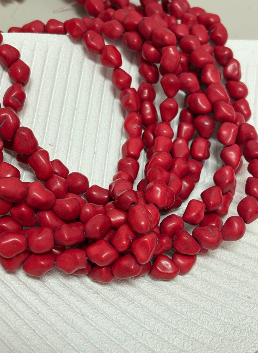Howlite roja