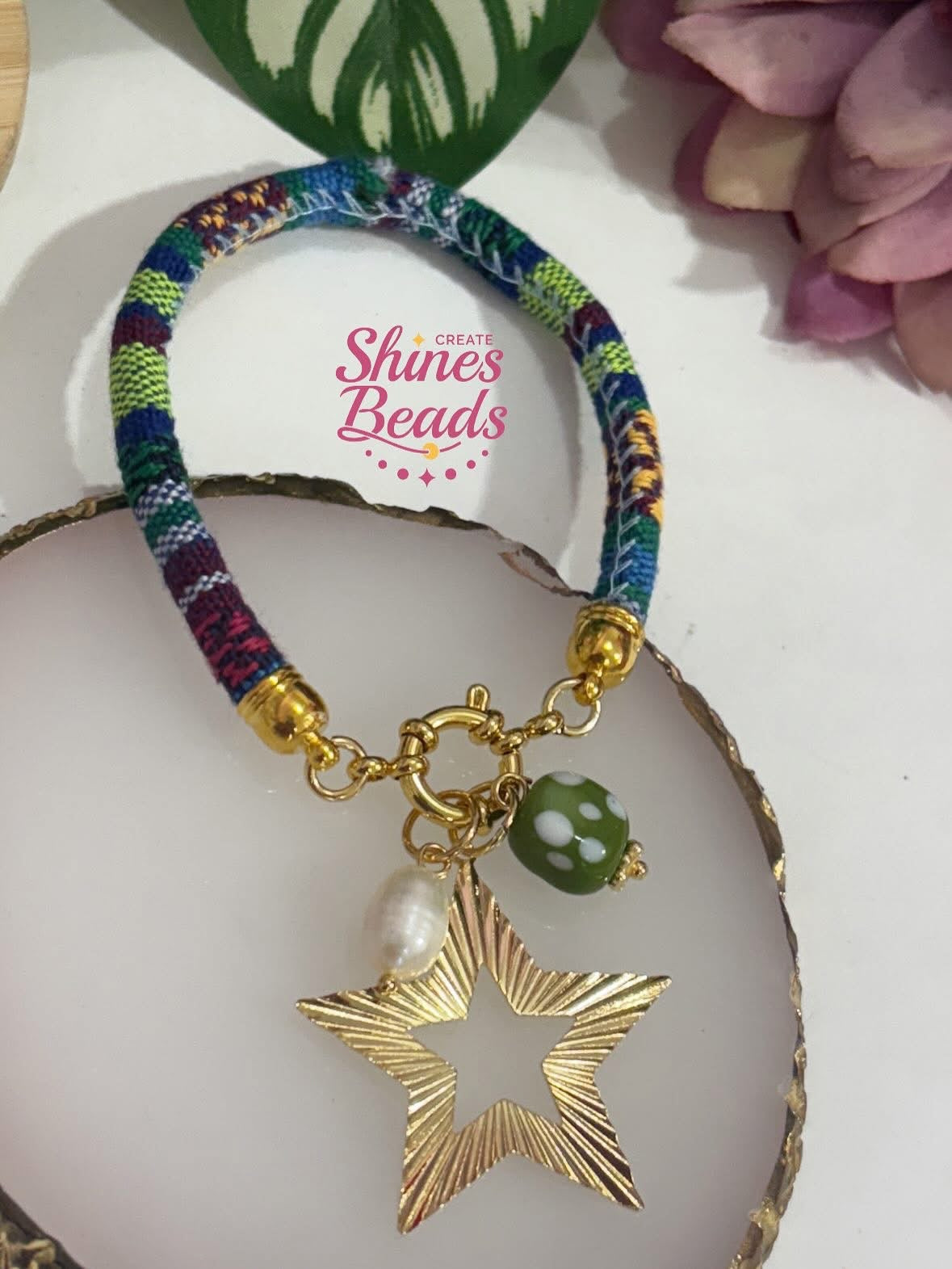Pulseras en cordon
