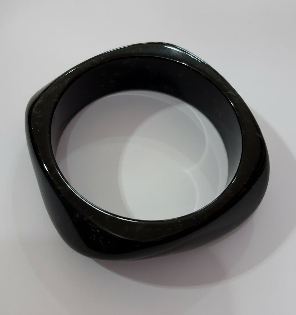 Brazalete en acrilico