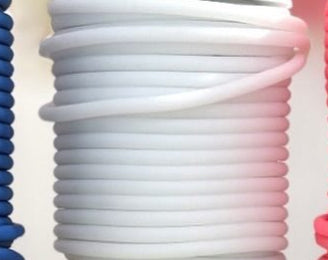 Cordon tubo plastico